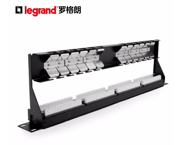 超五類(lèi)非屏蔽24口模塊式配線(xiàn)架 632793-50（含模塊632700-2）